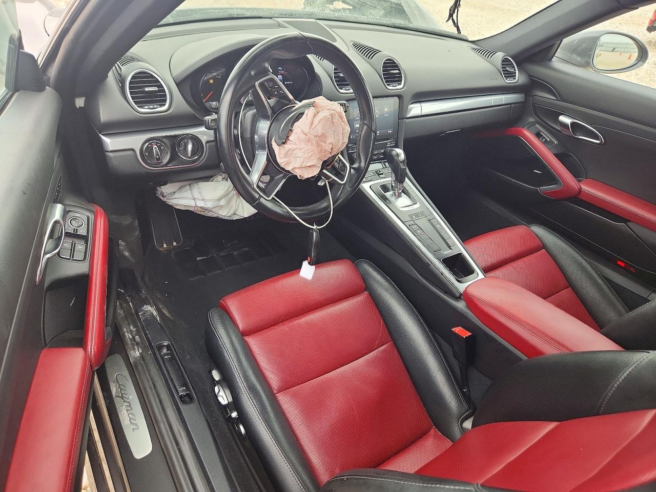 2018 PORSCHE CAYMAN