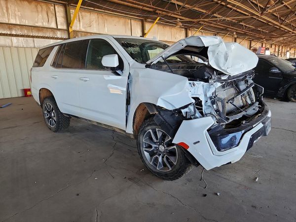 2024 CHEVROLET TAHOE FL — Passenger 3/4