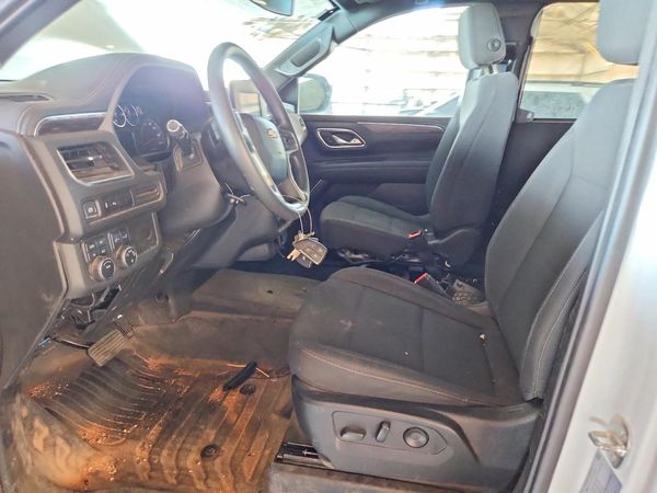 2024 CHEVROLET TAHOE FL — DENT