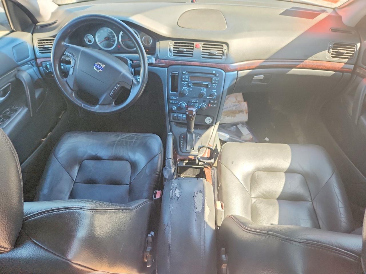2004 VOLVO S80
