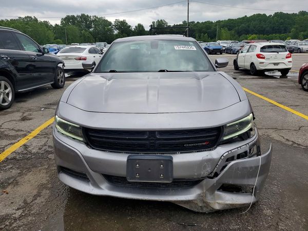2018 DODGE CHARGER SXT Plus