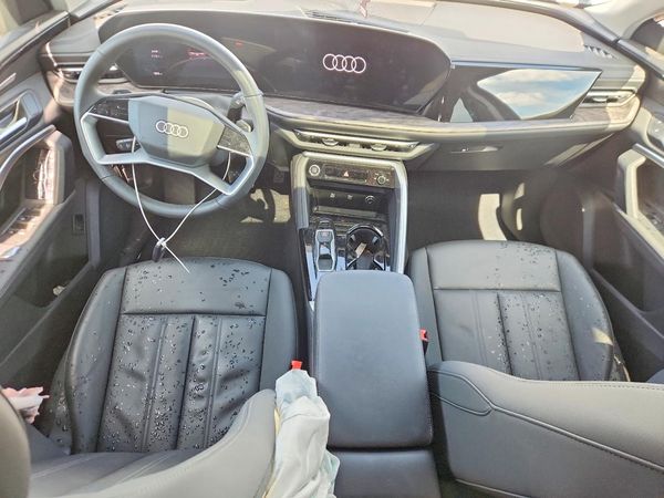 2025 AUDI Q5