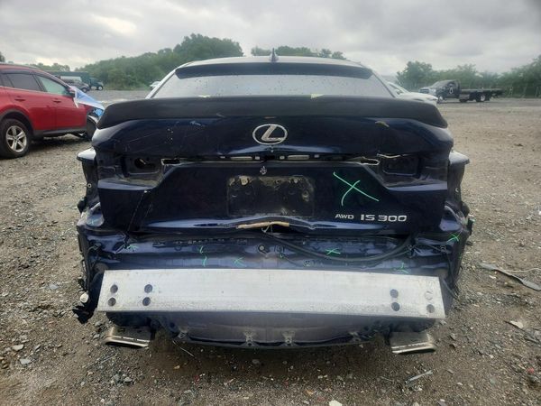 2017 LEXUS IS