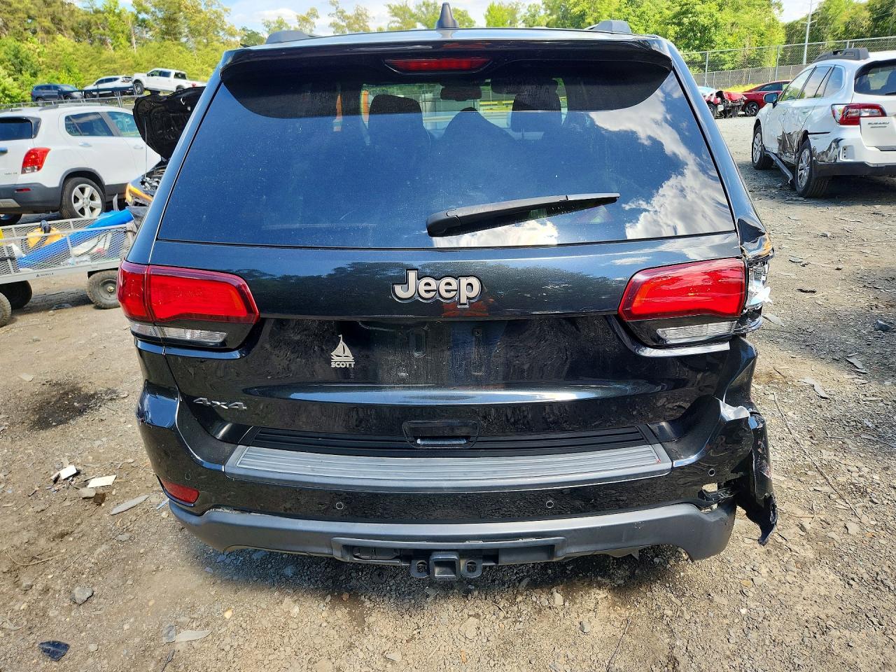 2016 JEEP GRAND CHEROKEE LAREDO 4X4