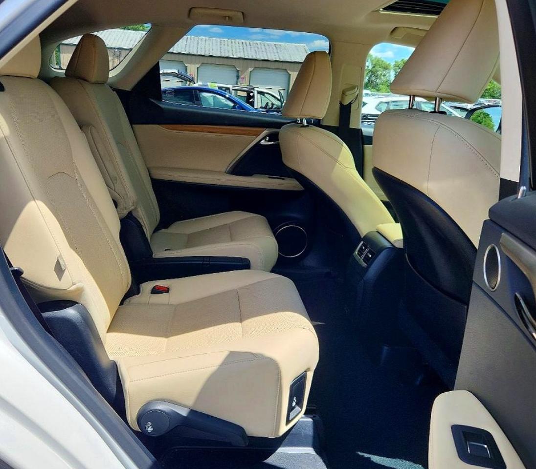 2022 LEXUS RX 450hL Premium