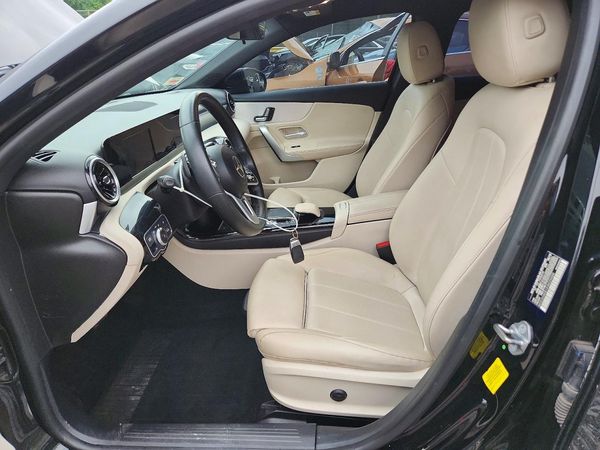 2019 MERCEDES-BENZ A A220