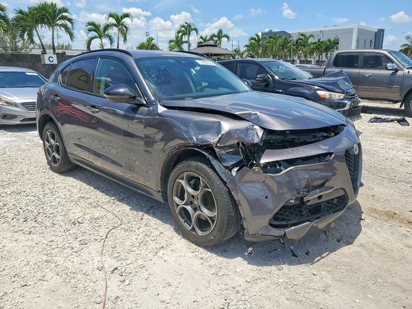 2021 ALFA ROMEO STELVIO RWD