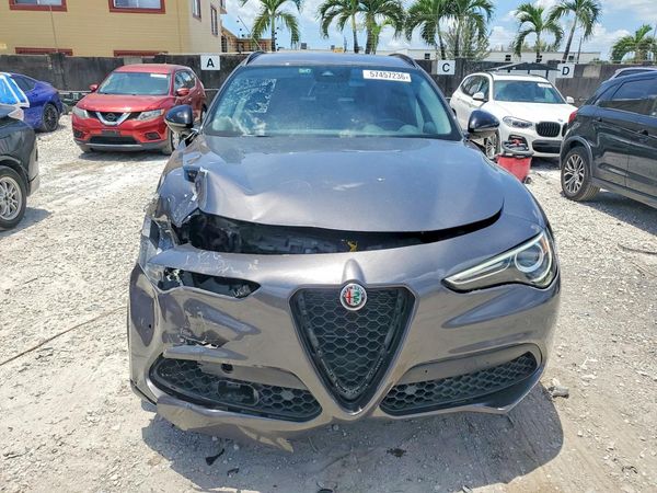 2021 ALFA ROMEO STELVIO RWD
