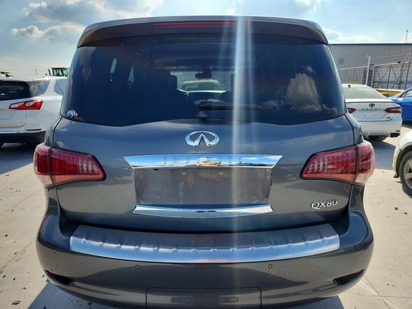 2015 INFINITI QX80