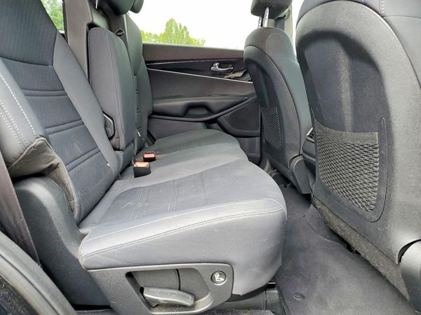 2020 KIA SORENTO L, LX, S