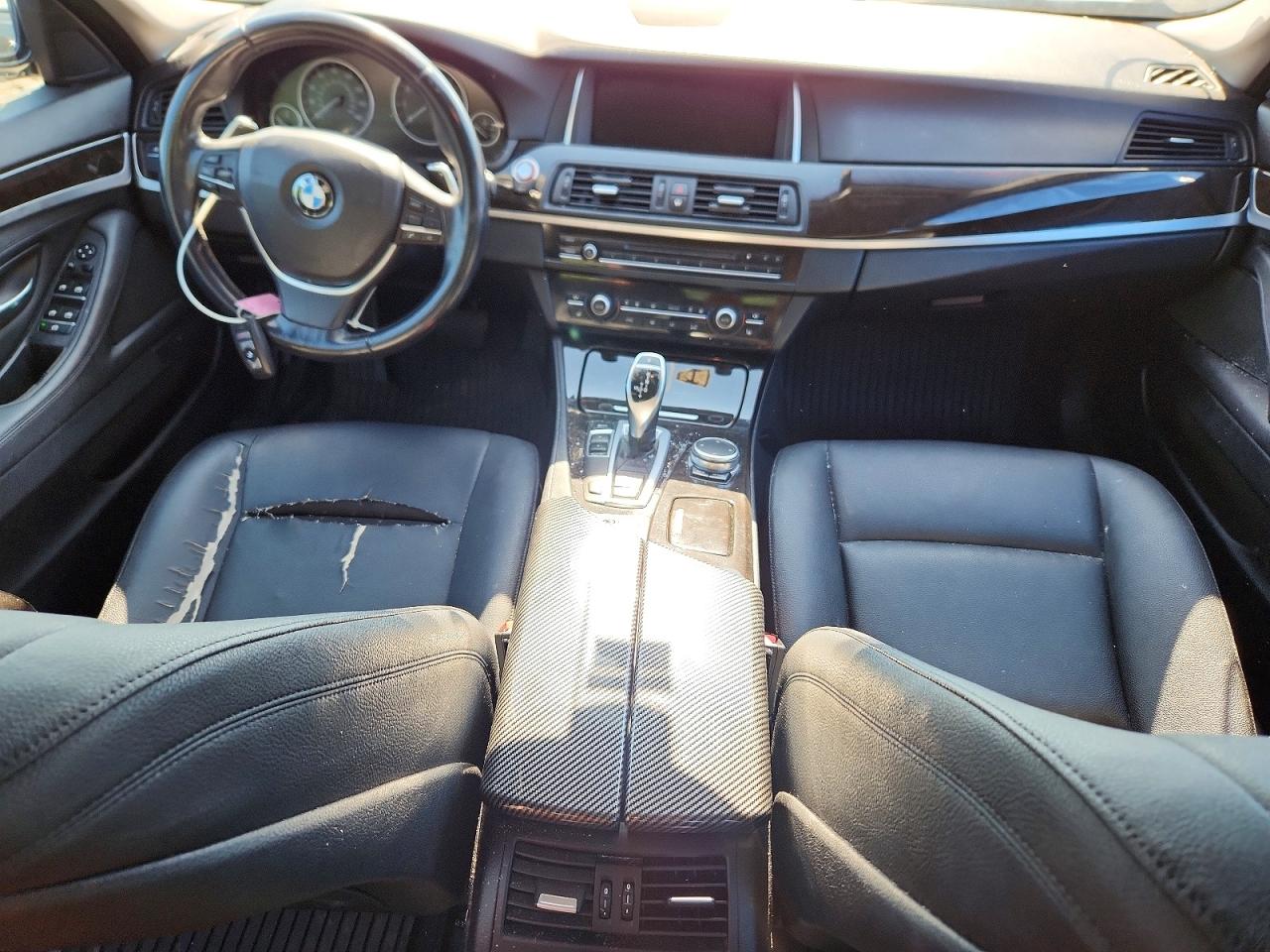 2016 BMW 528