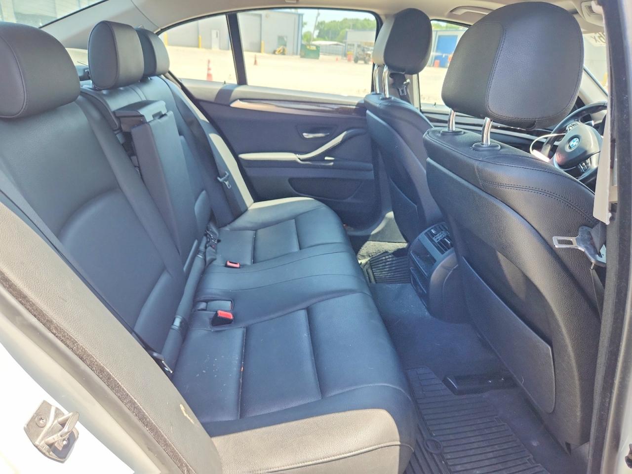 2016 BMW 528