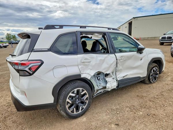 2025 SUBARU FORESTER