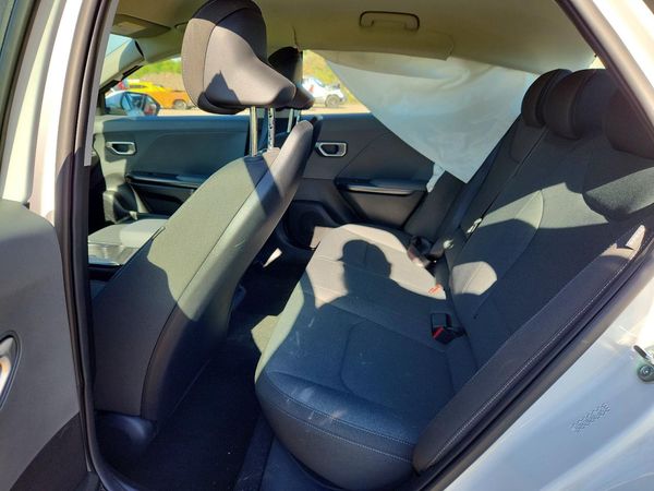 2025 KIA K4 LX, LXS
