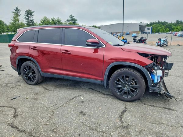 2019 TOYOTA HIGHLANDER SE/XLE