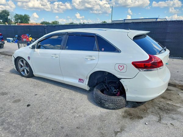 2014 TOYOTA VENZA