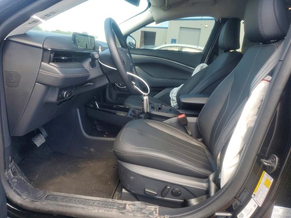 2026 FORD MUSTANG Select — DENT