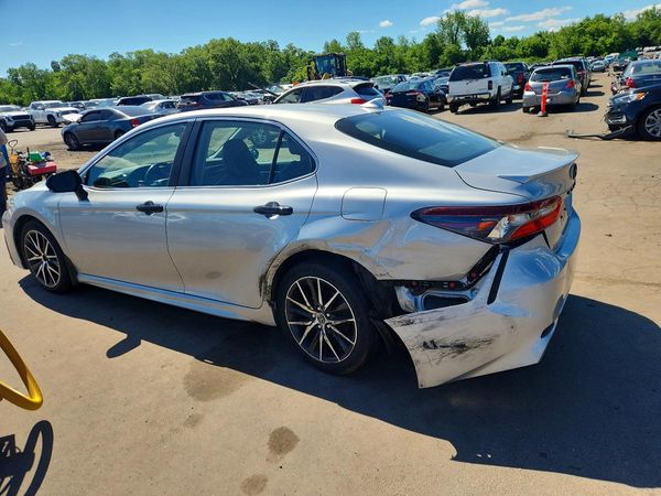 2023 TOYOTA CAMRY