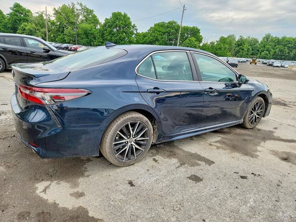 2021 TOYOTA CAMRY