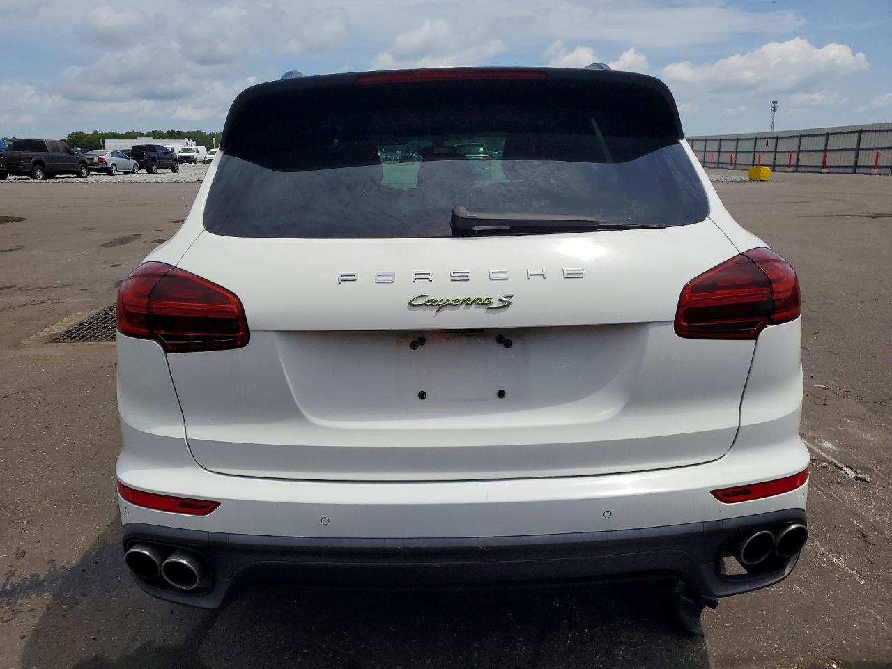 2017 PORSCHE CAYENNE E-Hybrid