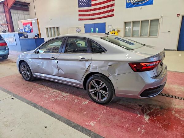2024 VOLKSWAGEN JETTA SE, SE (AQ301 Trans)