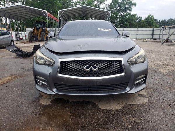 2017 INFINITI Q50