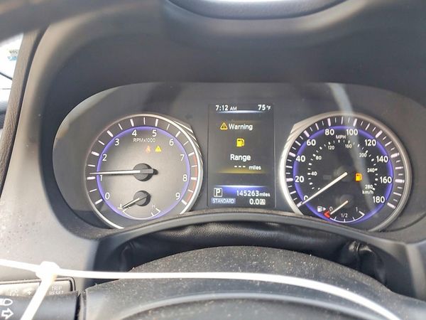 2017 INFINITI Q50