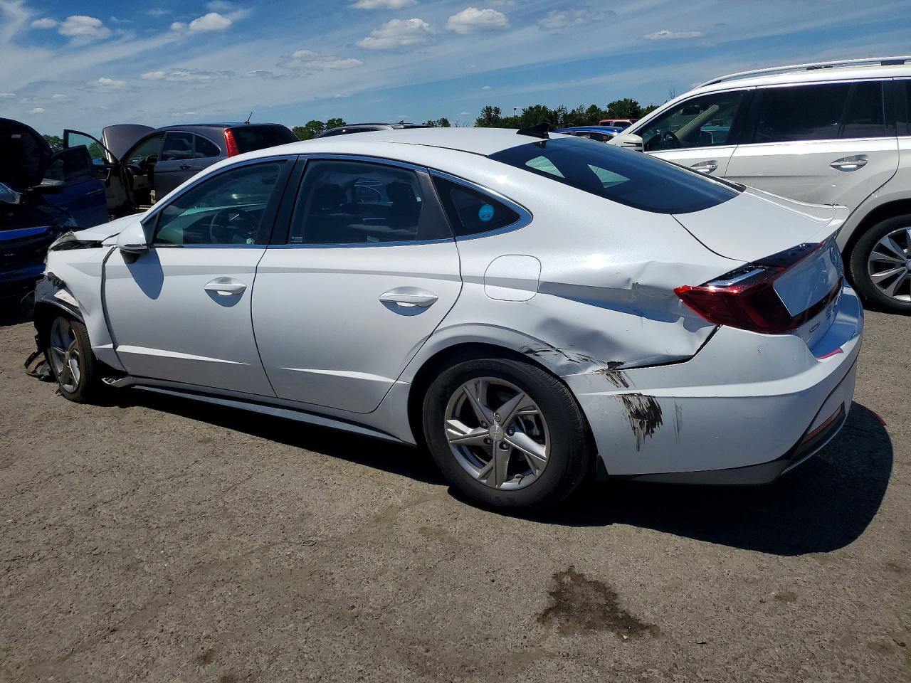 2023 HYUNDAI SONATA SE