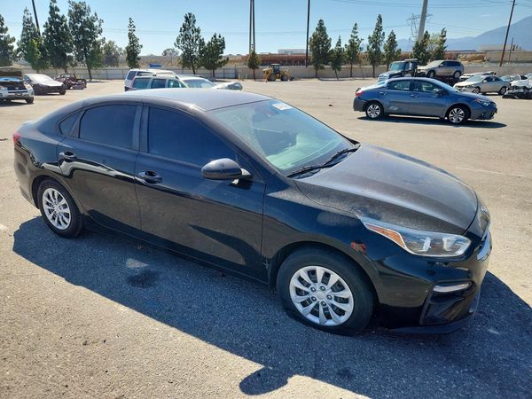 2020 KIA FORTE FE, LXS