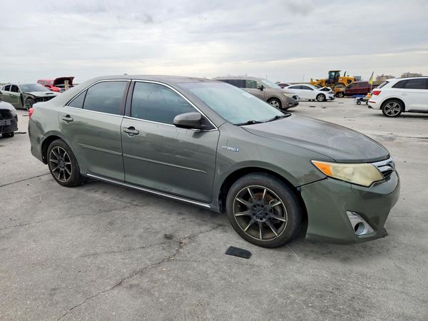 2012 TOYOTA CAMRY Hybrid