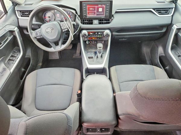 2022 TOYOTA RAV4 LE