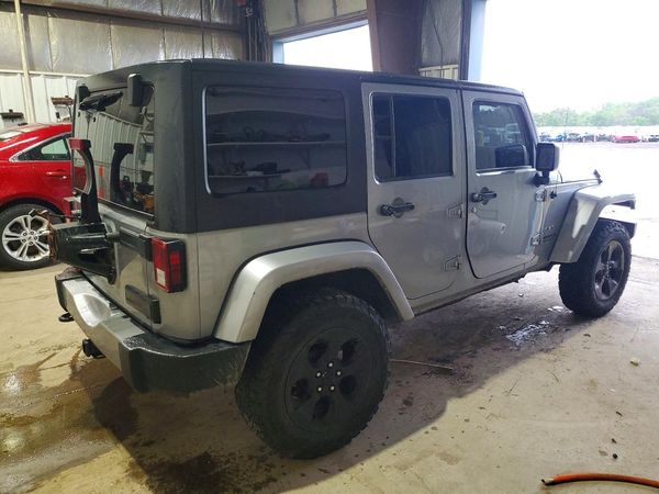 2016 JEEP WRANGLER UNLIMITED SAHARA 4X4
