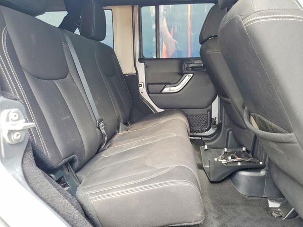 2016 JEEP WRANGLER UNLIMITED SAHARA 4X4