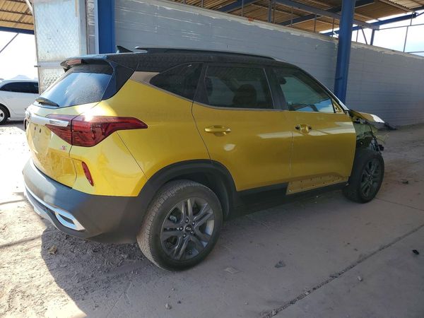 2021 KIA SELTOS S