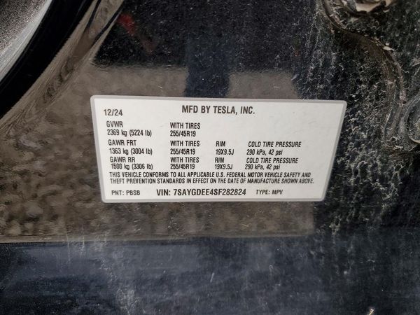 2025 TESLA MODEL Y