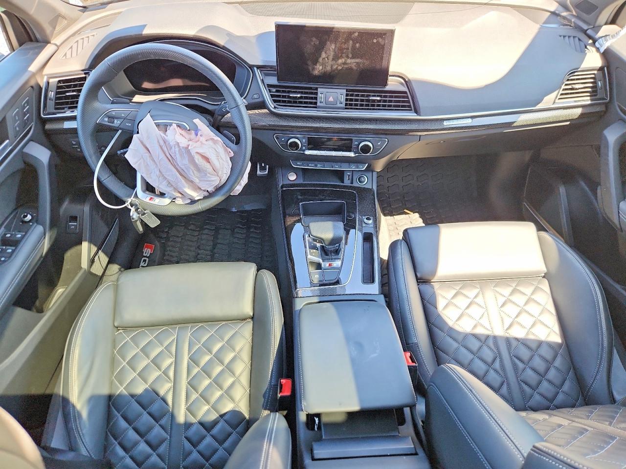 2025 AUDI SQ5 quattro Premium Plus