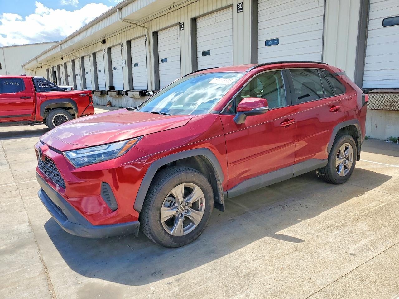 2023 TOYOTA RAV4 XLE