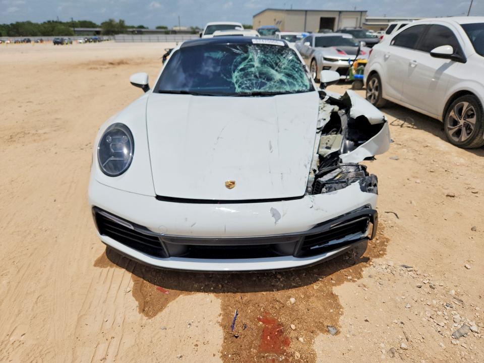 2020 PORSCHE 911