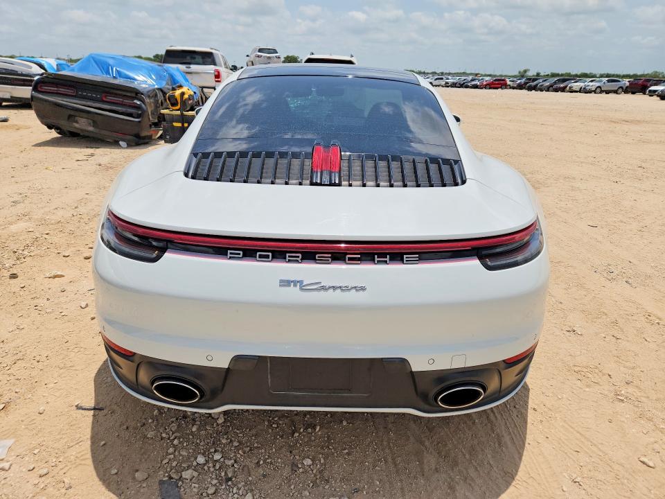 2020 PORSCHE 911