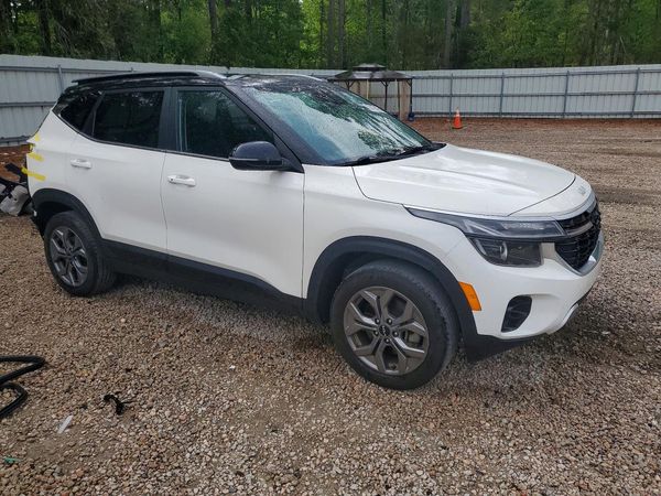 2024 KIA SELTOS S, X-Line
