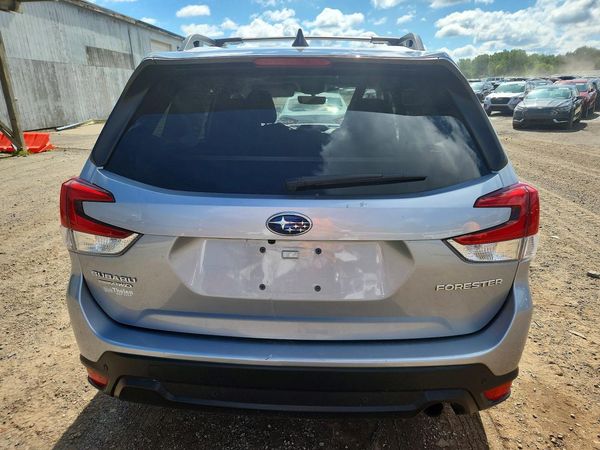 2024 SUBARU FORESTER Limited