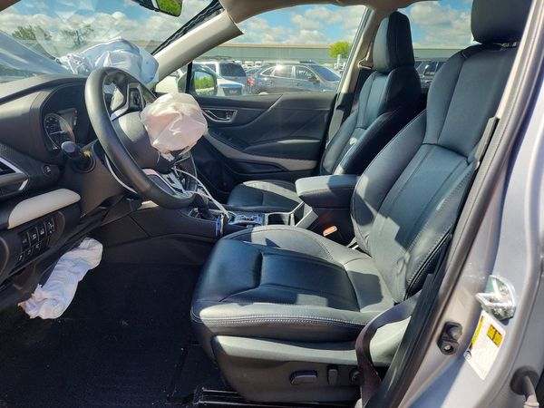 2024 SUBARU FORESTER Limited