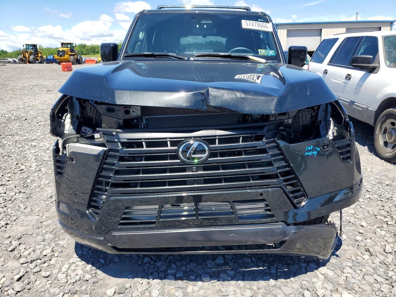 2025 LEXUS GX 550