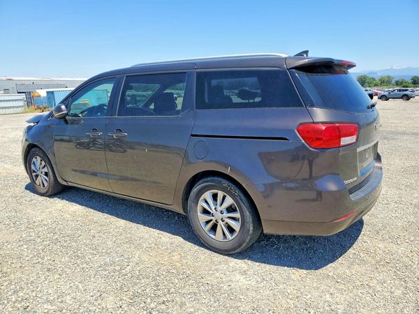 2016 KIA SEDONA LX - Middle-low
