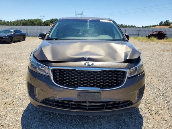2016 KIA SEDONA LX - Middle-low