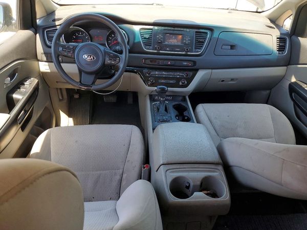 2016 KIA SEDONA LX - Middle-low