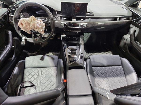 2022 AUDI S4 quattro Premium Plus