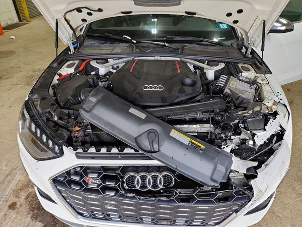 2022 AUDI S4 quattro Premium Plus