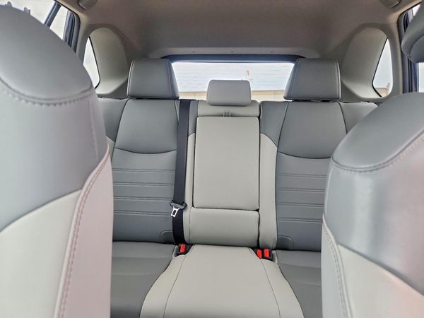 2021 TOYOTA RAV4 XLE Premium — SUVN