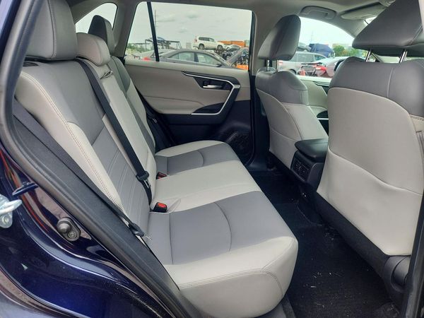 2021 TOYOTA RAV4 XLE Premium — PSRS